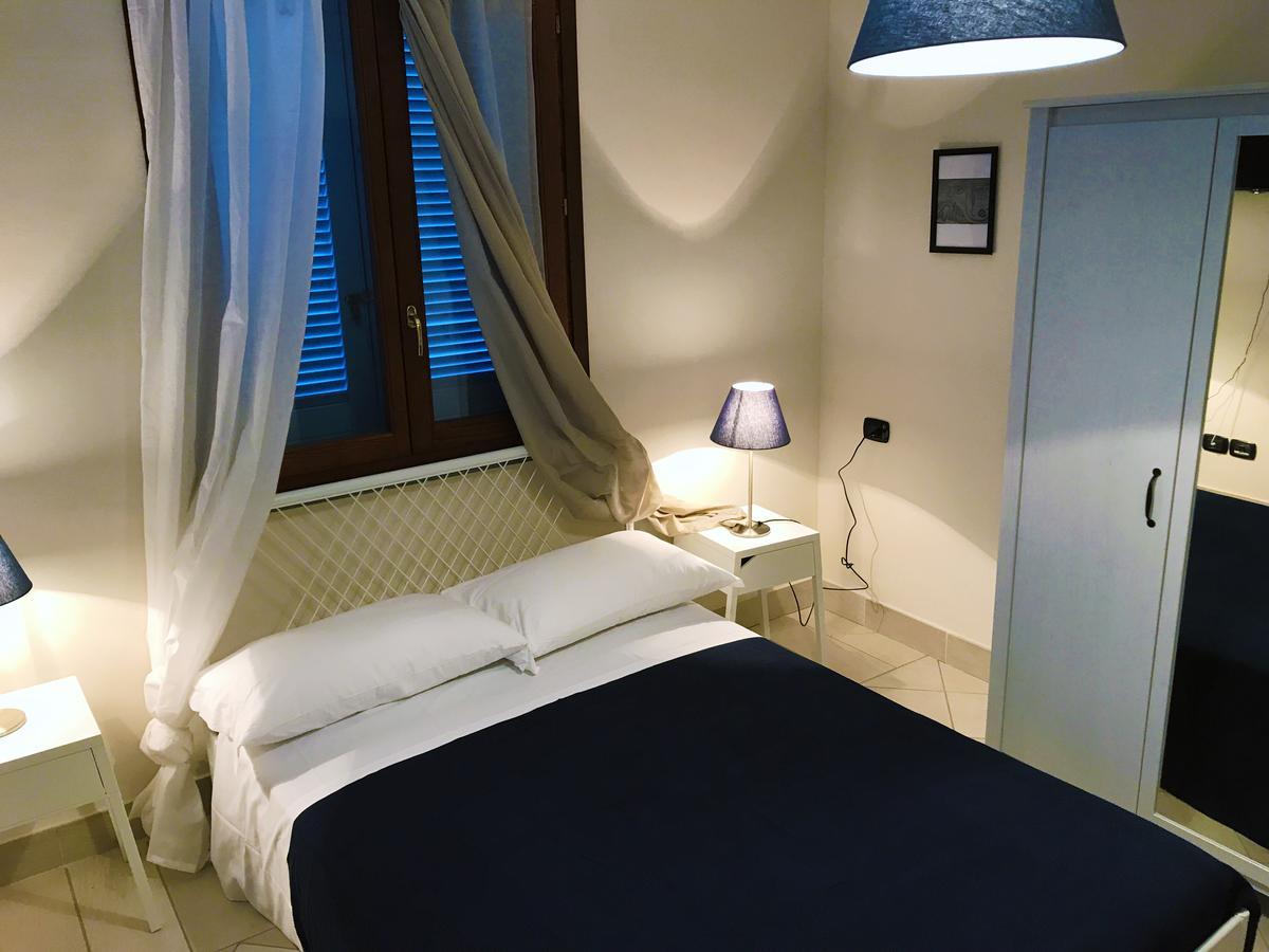 Cytrus Rooms Marina di Massa Kültér fotó