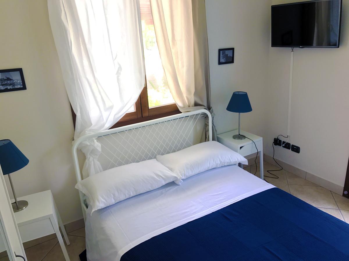 Cytrus Rooms Marina di Massa Kültér fotó